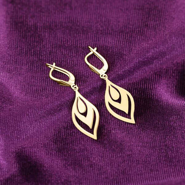 ⁦עגילי להבה⁩ – תמונה ⁦3⁩